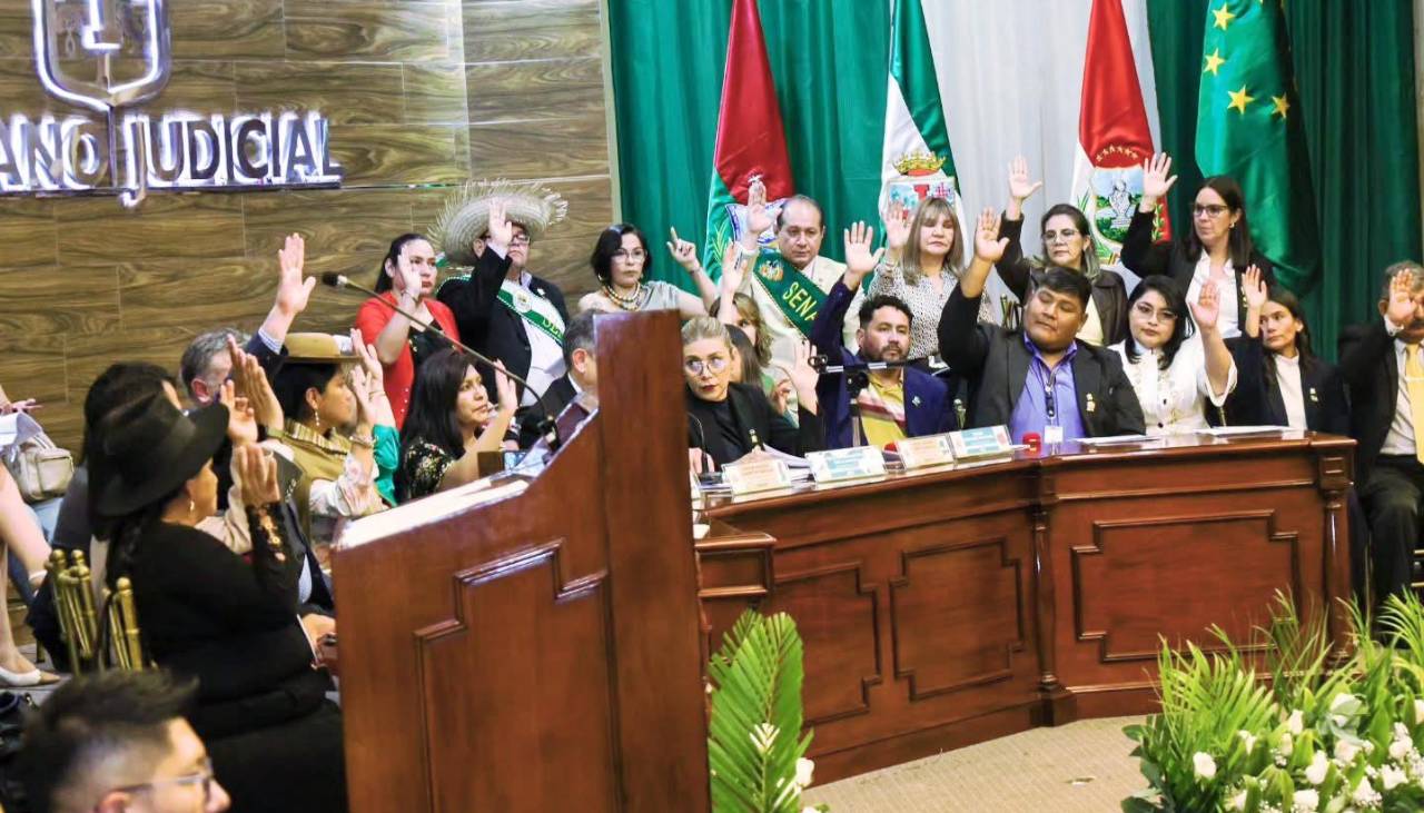 Senado sanciona ley para que prediarios y el bono de vacunación sean pagados por el Gobierno central 