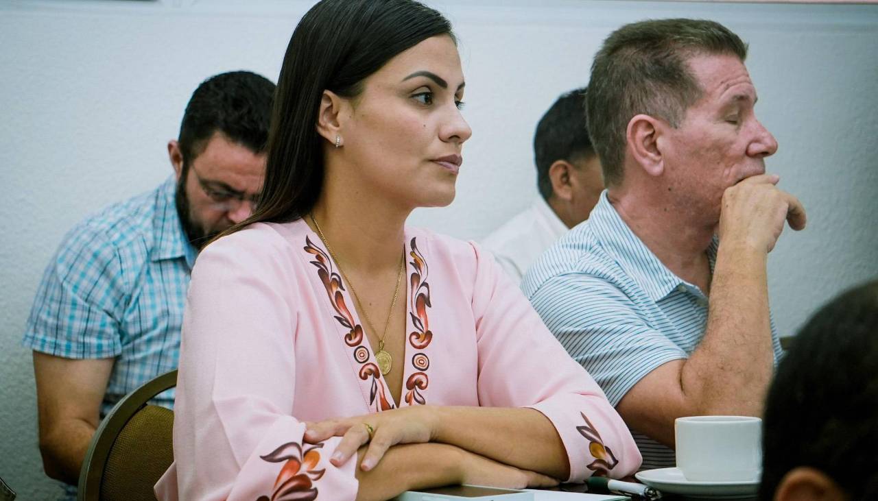 Santa Cruz: Asambleísta electa dice que legisladores salientes pretenden modificar reglamento de la Asamblea Departamental