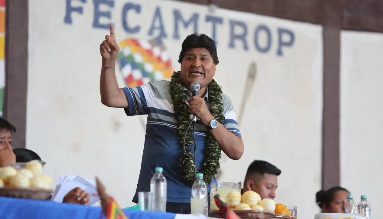 Evo dice que Arce pidió a presidentes llamarlo para que “acepte que Andrónico sea candidato a Presidente”