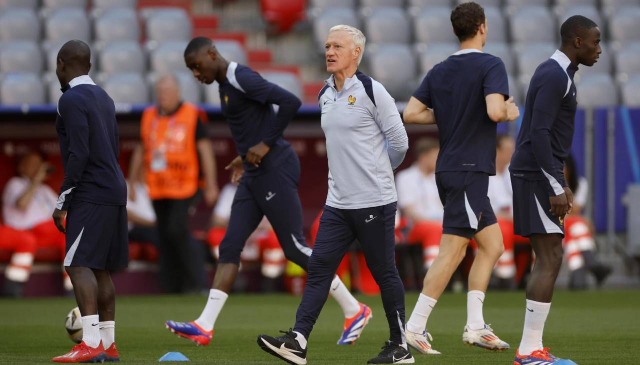 Didier Deschamps destacó a la selección boliviana en la previa del duelo con Irak