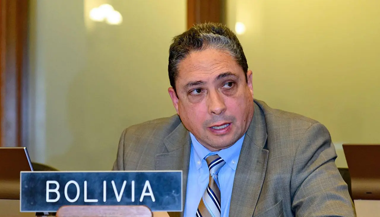 Renuncia Héctor Arce al cargo de embajador de Bolivia ante la OEA