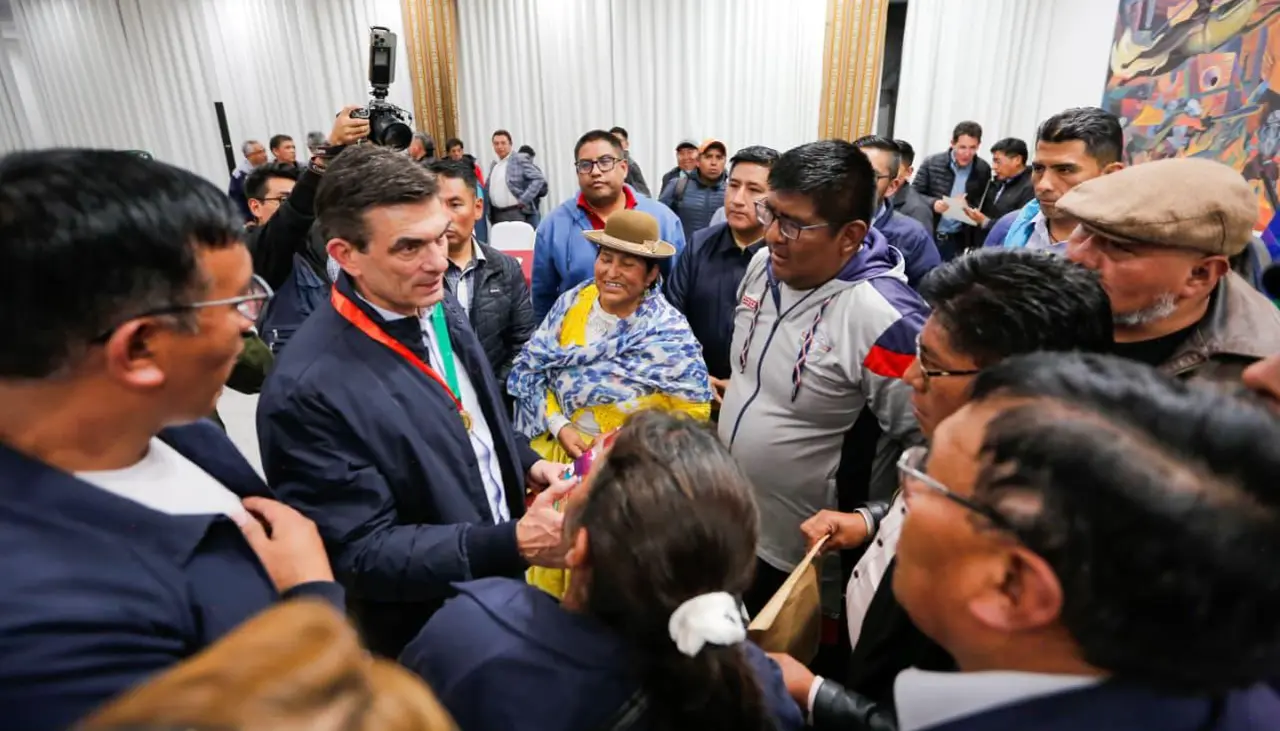 Decreto 5503: Gobierno logra respaldo tras reunirse con diferentes sectores