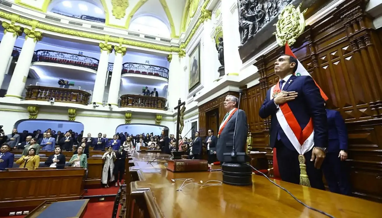 Boluarte, cuarta destitución de un presidente en Perú en lo que va de siglo
