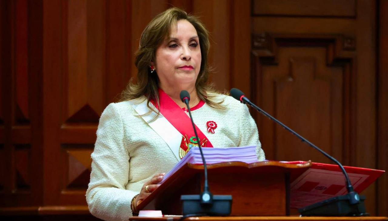El Congreso de Perú destituye a la presidenta Dina Boluarte