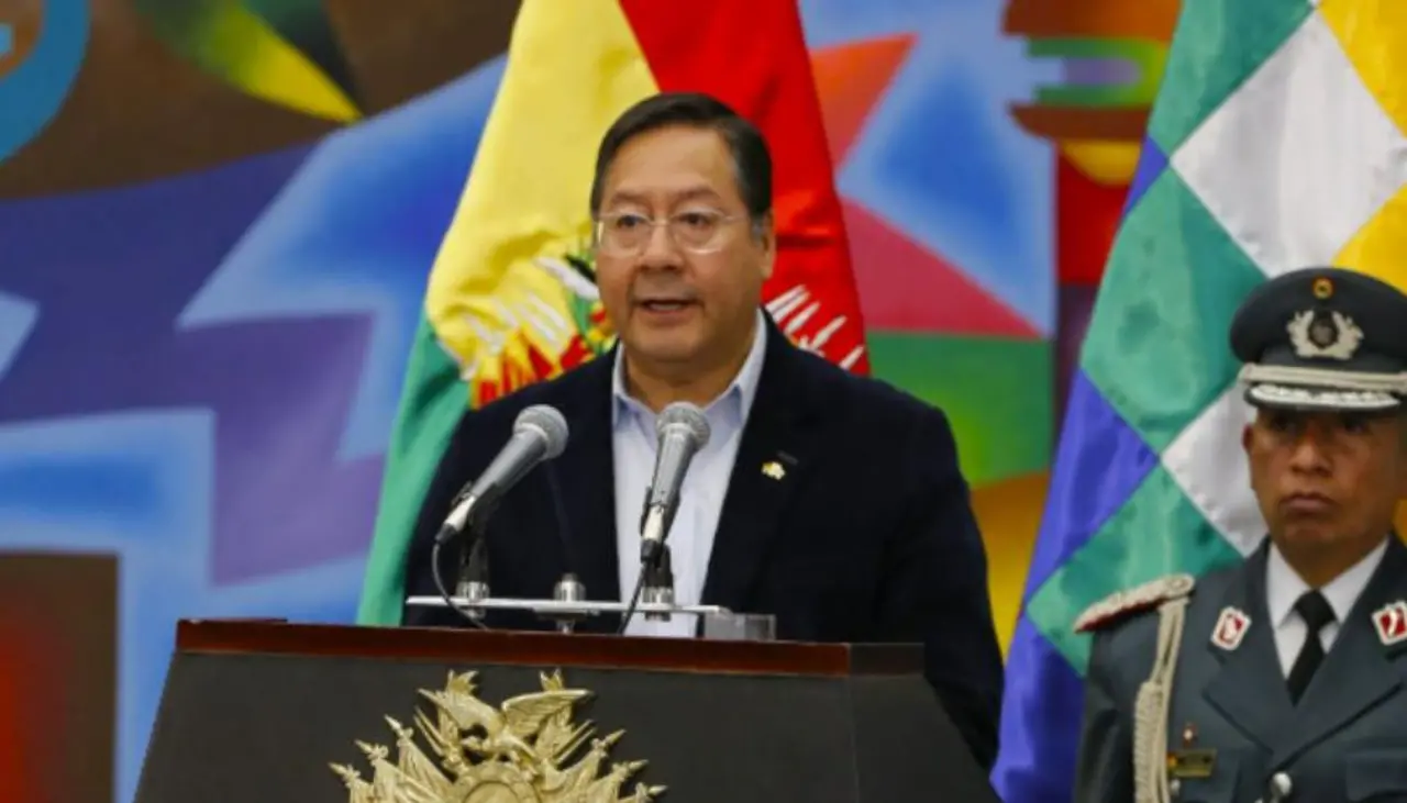 Arce promulga ley que viabiliza el crédito de $us 250 millones del BID “para emergencias por desastres naturales”