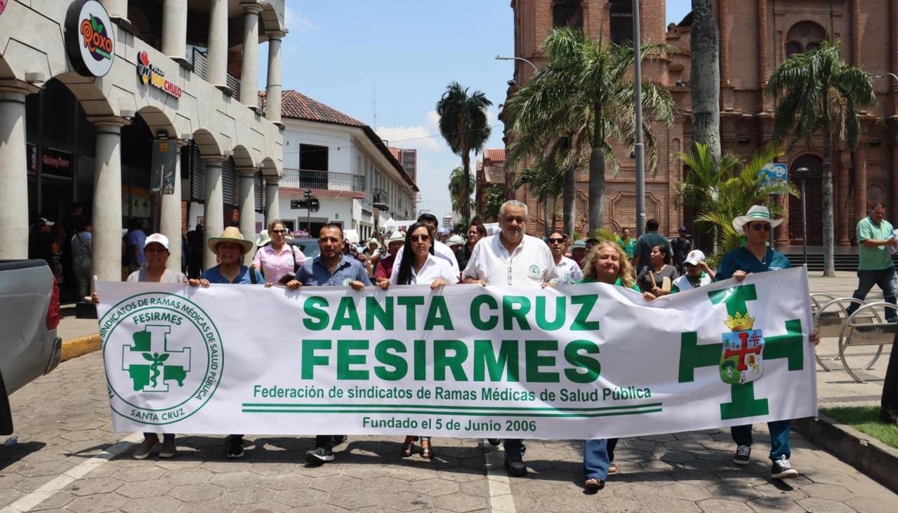 Santa Cruz: Sector salud entra en paro de 24 horas en centros de primer y segundo nivel