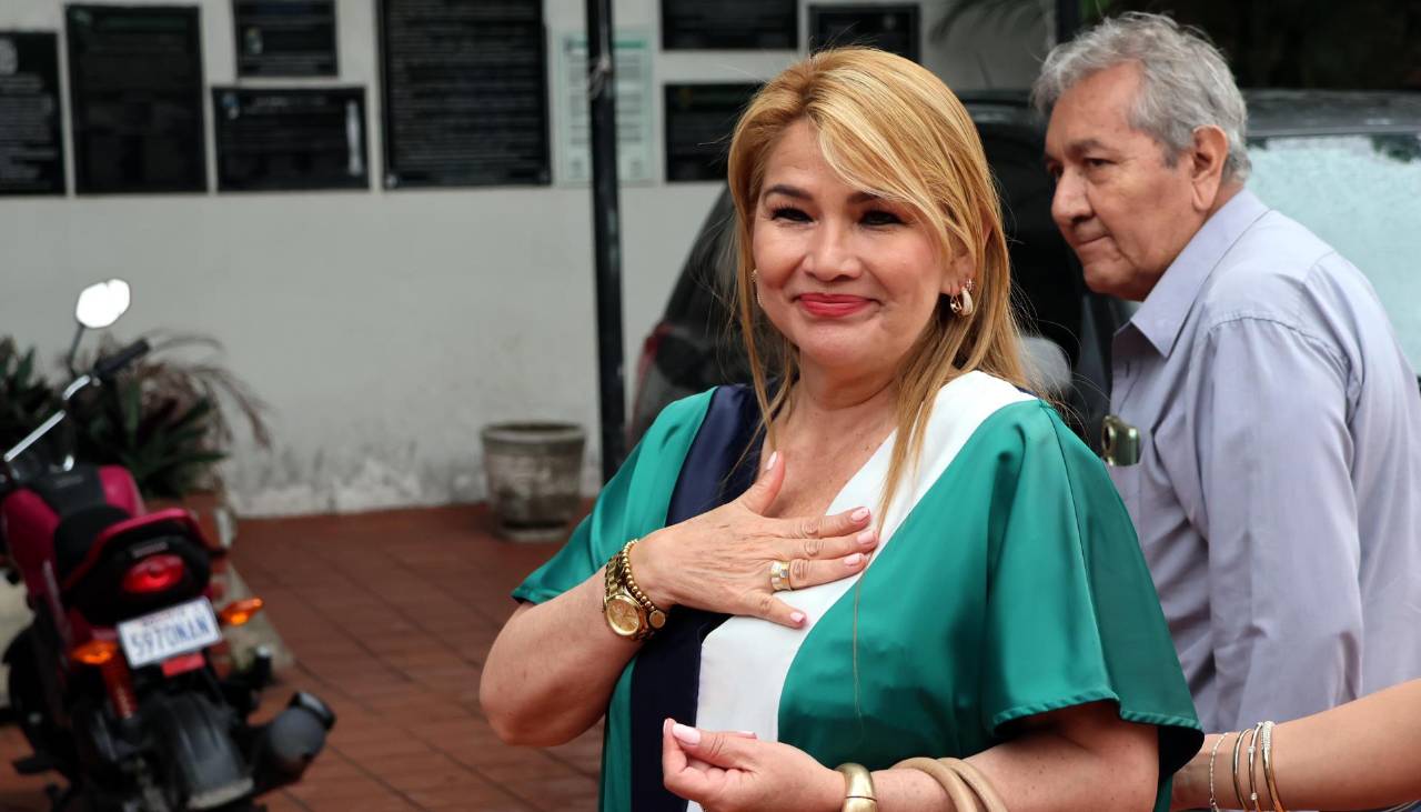 Añez a Evo: “Tarde o temprano, Bolivia te verá tras las rejas”