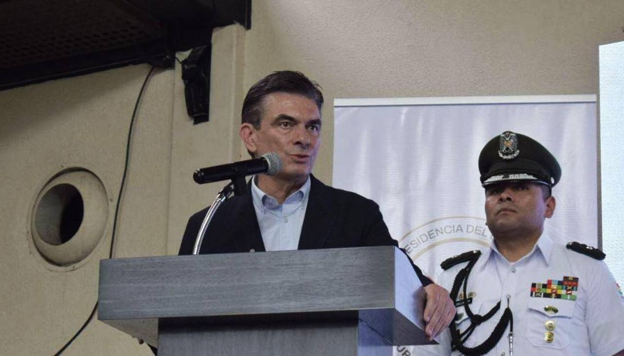 La construcción de una visión ferroviaria “es apostar por Bolivia”, dice Paz, que pide a la ALP apostar por las regiones