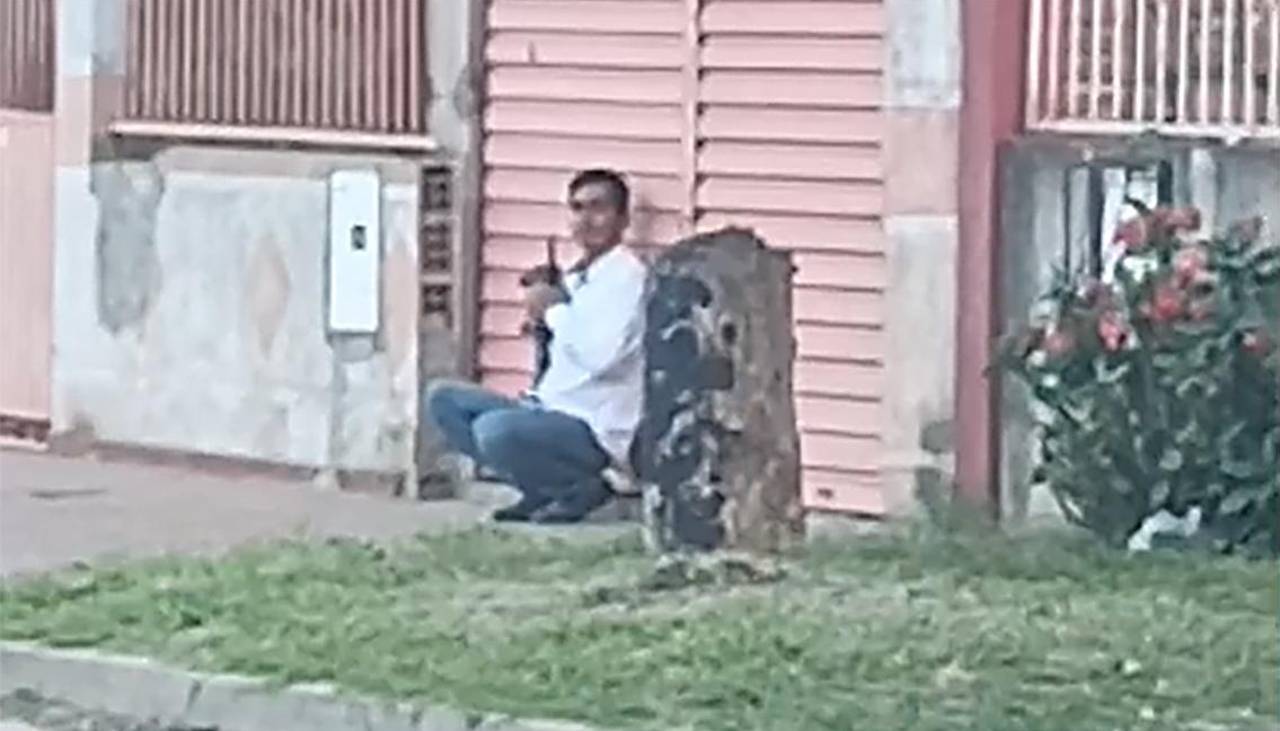 Muere el acusado de intento de feminicidio que se atrincheró con un arma en el Plan 3.000