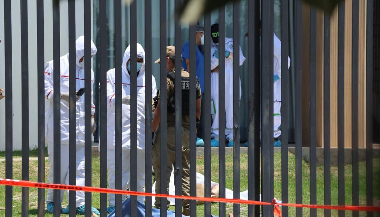 Abogado de aprehendida por doble asesinato: Ella fue torturada por policías y estaba en el lugar por trabajo