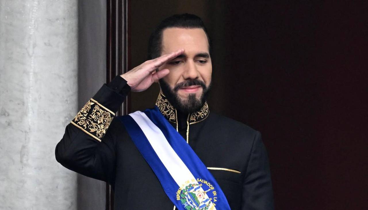 Congreso salvadoreño controlado por Bukele aprueba la reelección indefinida 