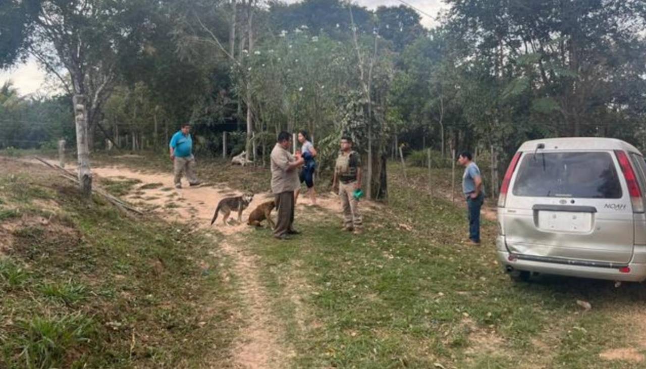 Atraco a mano armada en Buena Vista: Delincuentes maniatan a sus víctimas y huyen en camioneta robada