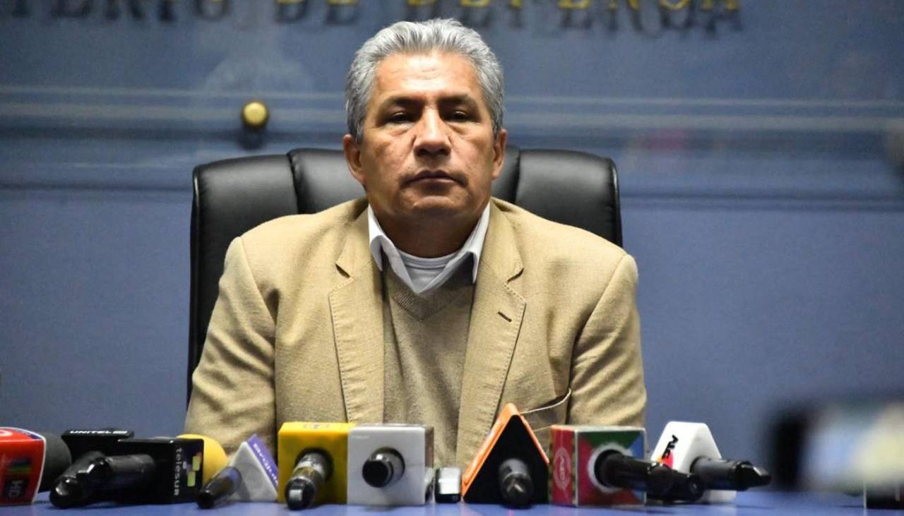 Caso radares: Exministro Novillo dice que estará presente ante cualquier citación