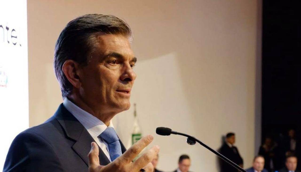 Paz urge al Legislativo aprobar el crédito del FMI y anuncia que ayudará a “estabilizar el dólar”