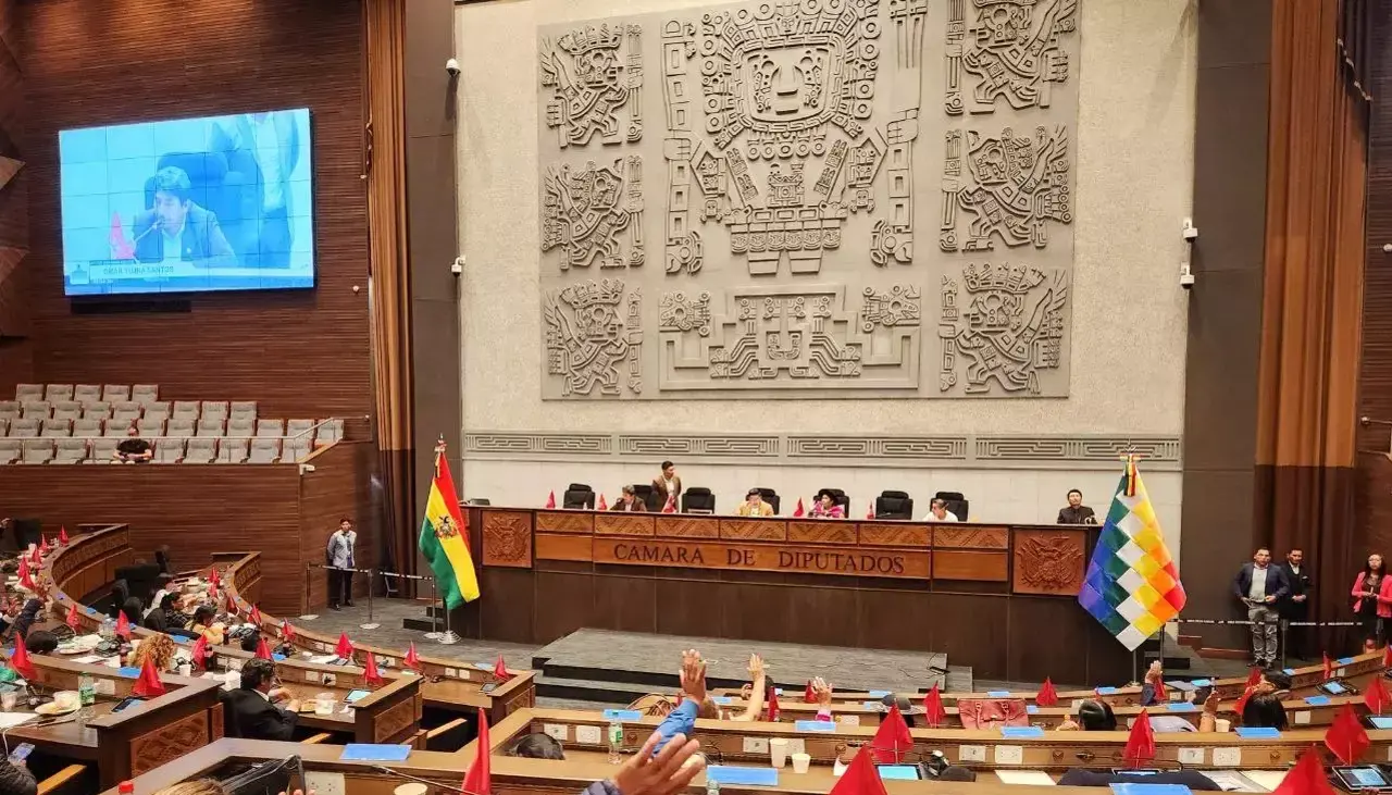 El Jueves de Comadres ya es patrimonio cultural y la danza de caporales tiene su ‘día nacional’ tras aprobación de leyes en la ALP