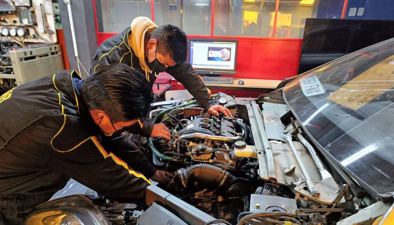 Hay talleres mecánicos saturados que ofrecen cupos para atender en marzo y algunos repuestos escasean