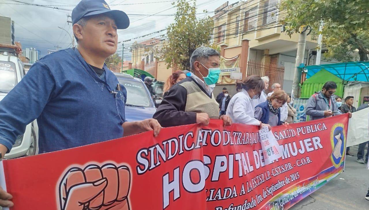 La Paz: Hospital de la Mujer adeuda cuatro meses de energía eléctrica por falta de presupuesto, dice la directora