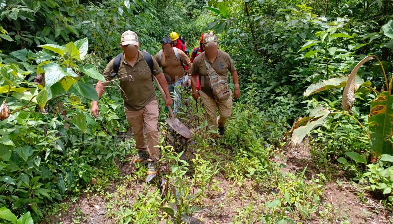 Asesinato múltiple en Pucamayu: quinto cuerpo tiene signos de “exceso de violencia” y la Policía busca a dos a sospechosos