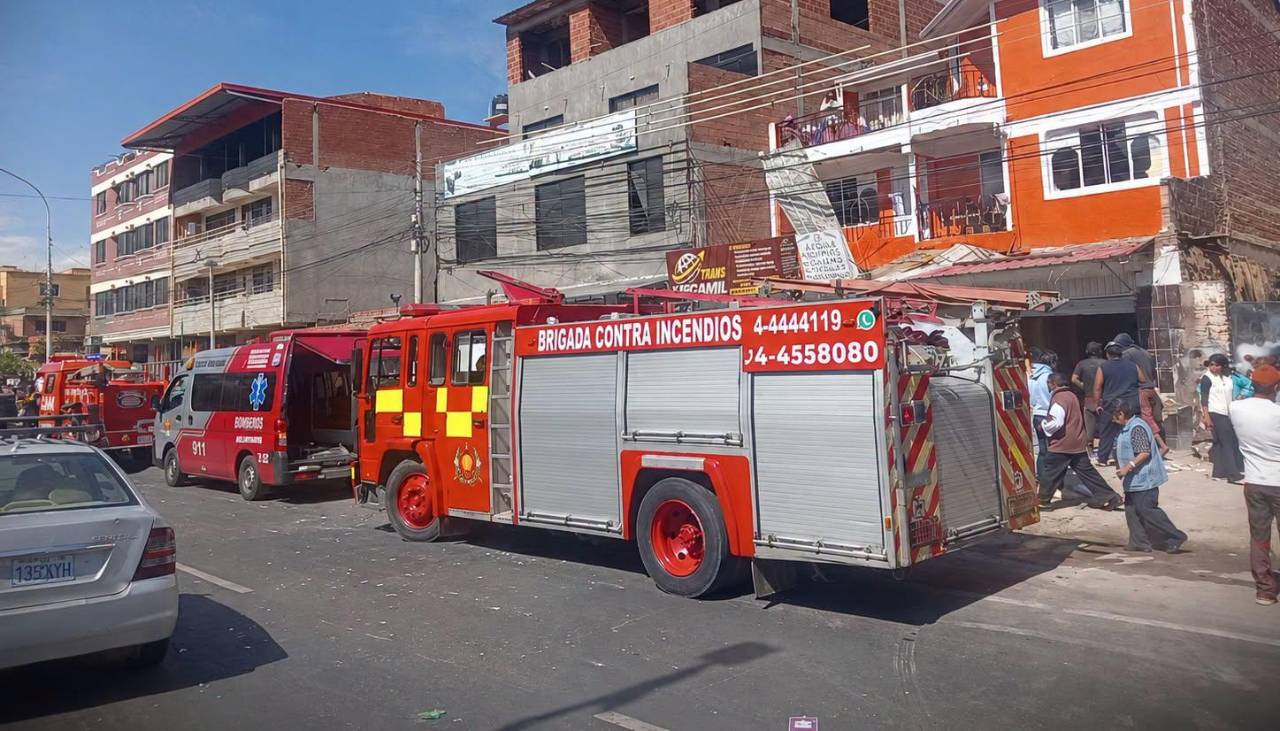 Acumulación de gas provoca una explosión y deja un herido en Cochabamba, reporta la Policía 
