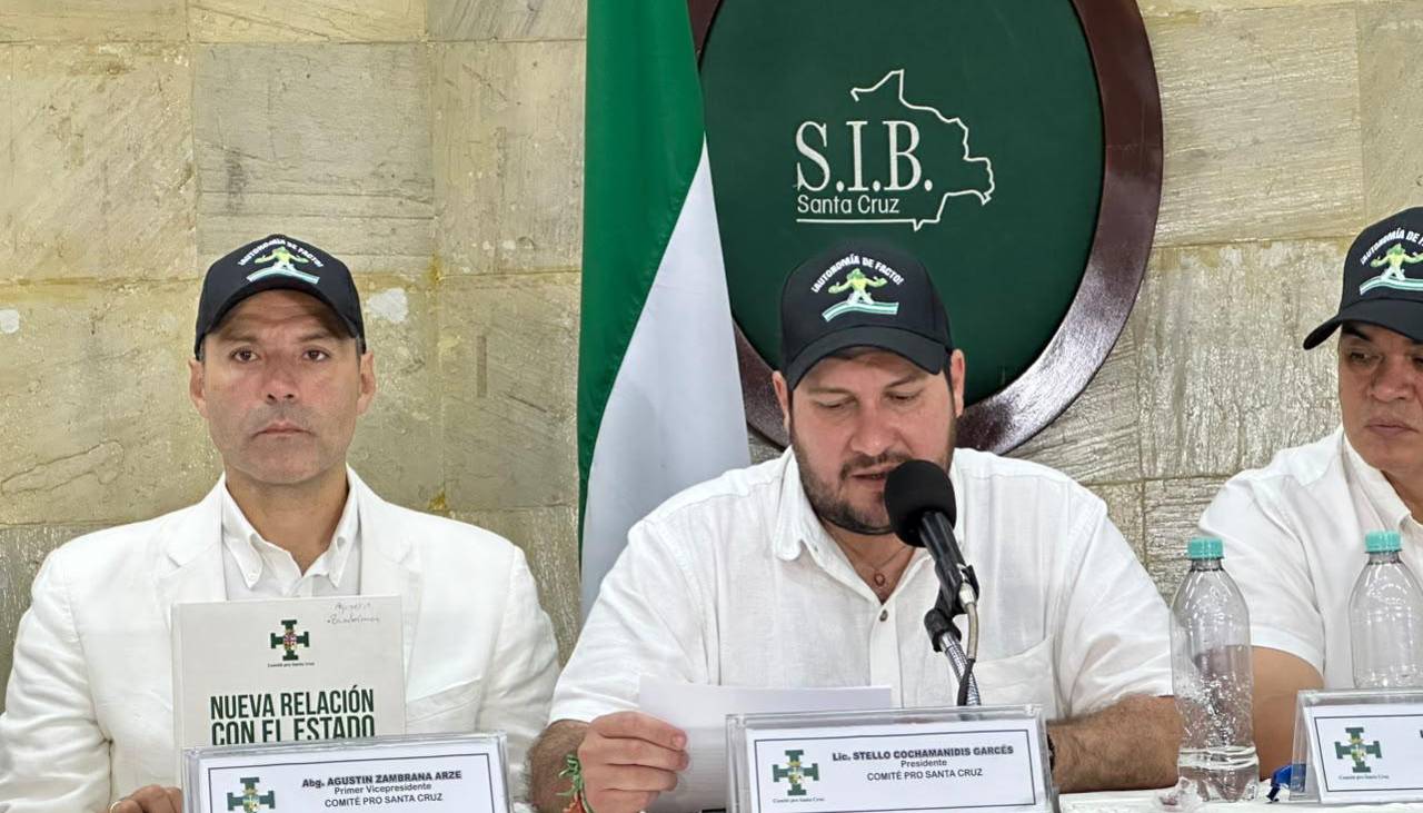 Cívico señala que no se necesita abrir la Constitución para que regiones asuman competencias y busquen soluciones a la “crisis”
