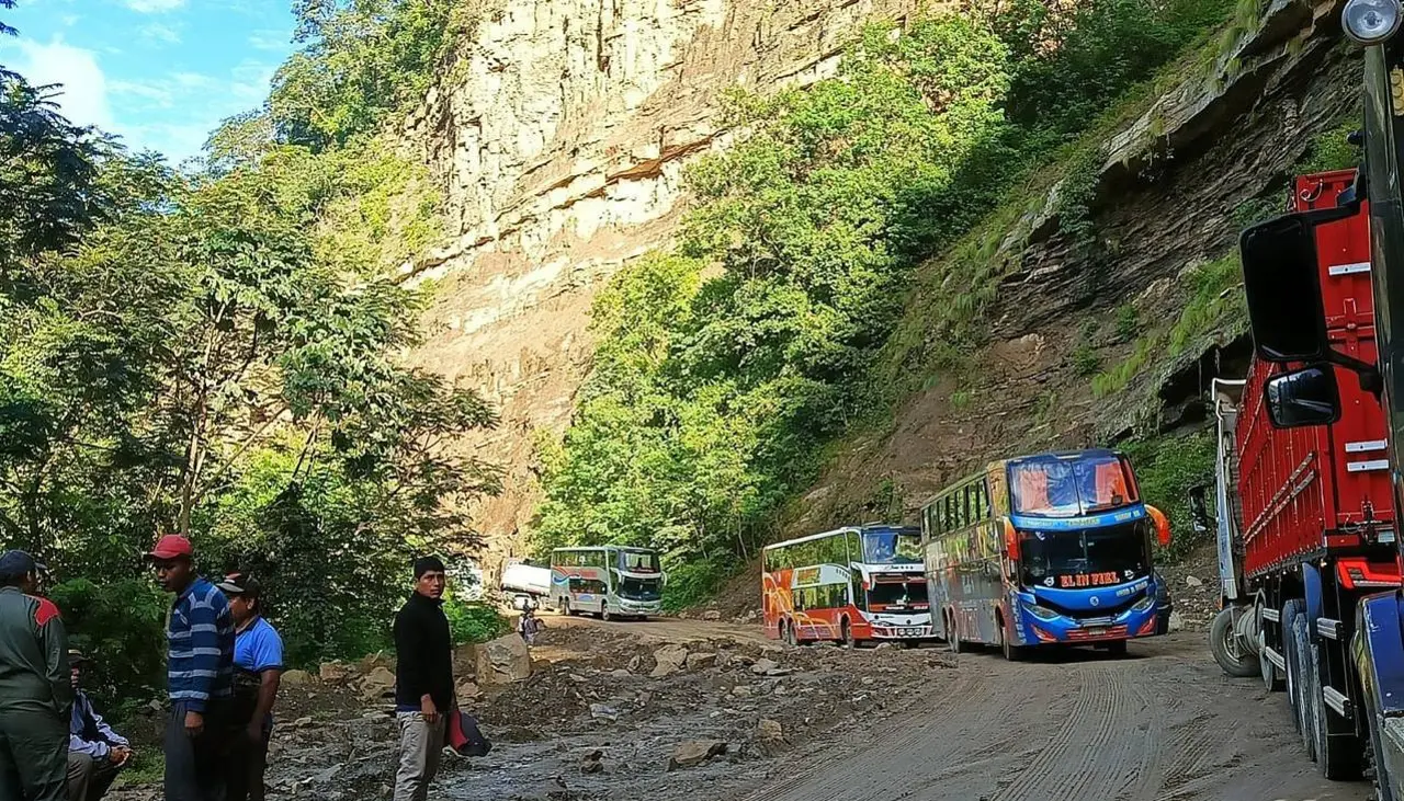 ABC anuncia restricción vehicular en la carretera Cochabamba–Oruro: Conozca el sector y horarios 