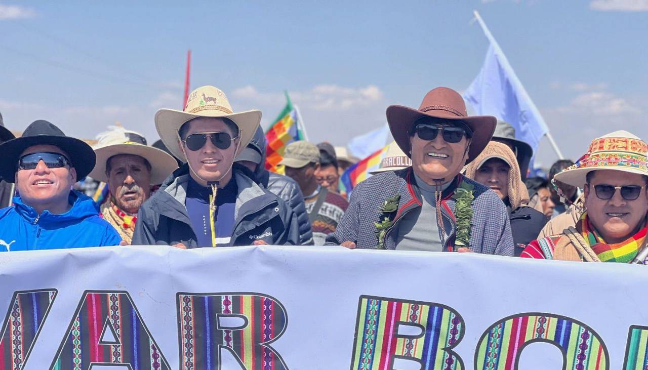 Evo anuncia su retiro de la marcha tras acusar al Gobierno de “satanizar” la protesta 