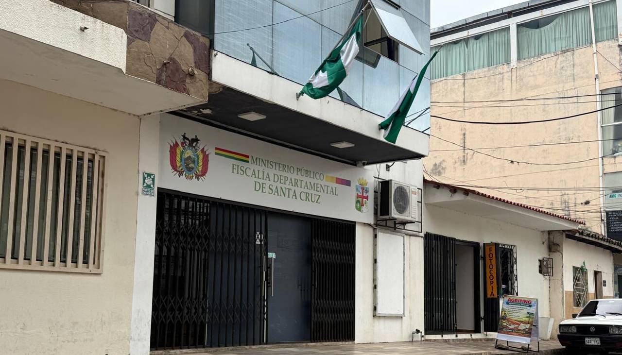 Situación en la Fiscalía: “Han cerrado el sistema para no admitir las denuncias”, denuncia el Gobierno