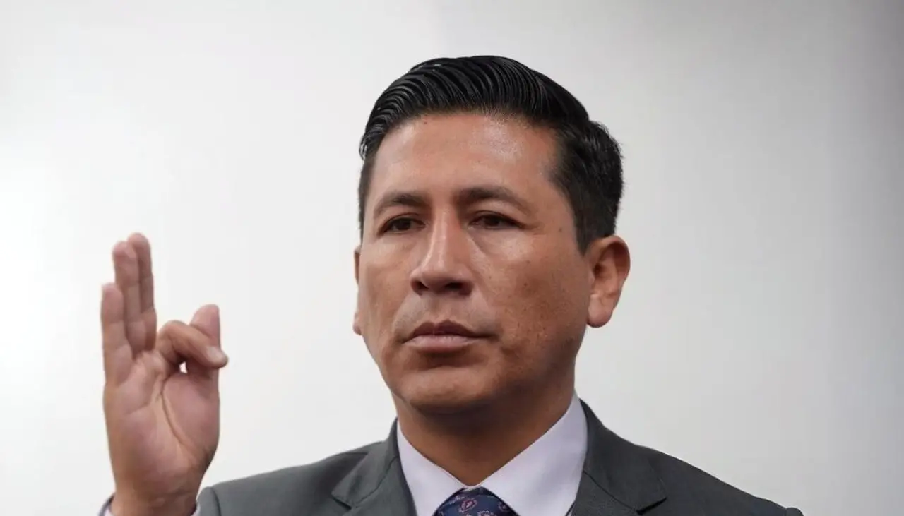 Rodrigo Paz designa como ministro de Justicia a Jorge García Pinto