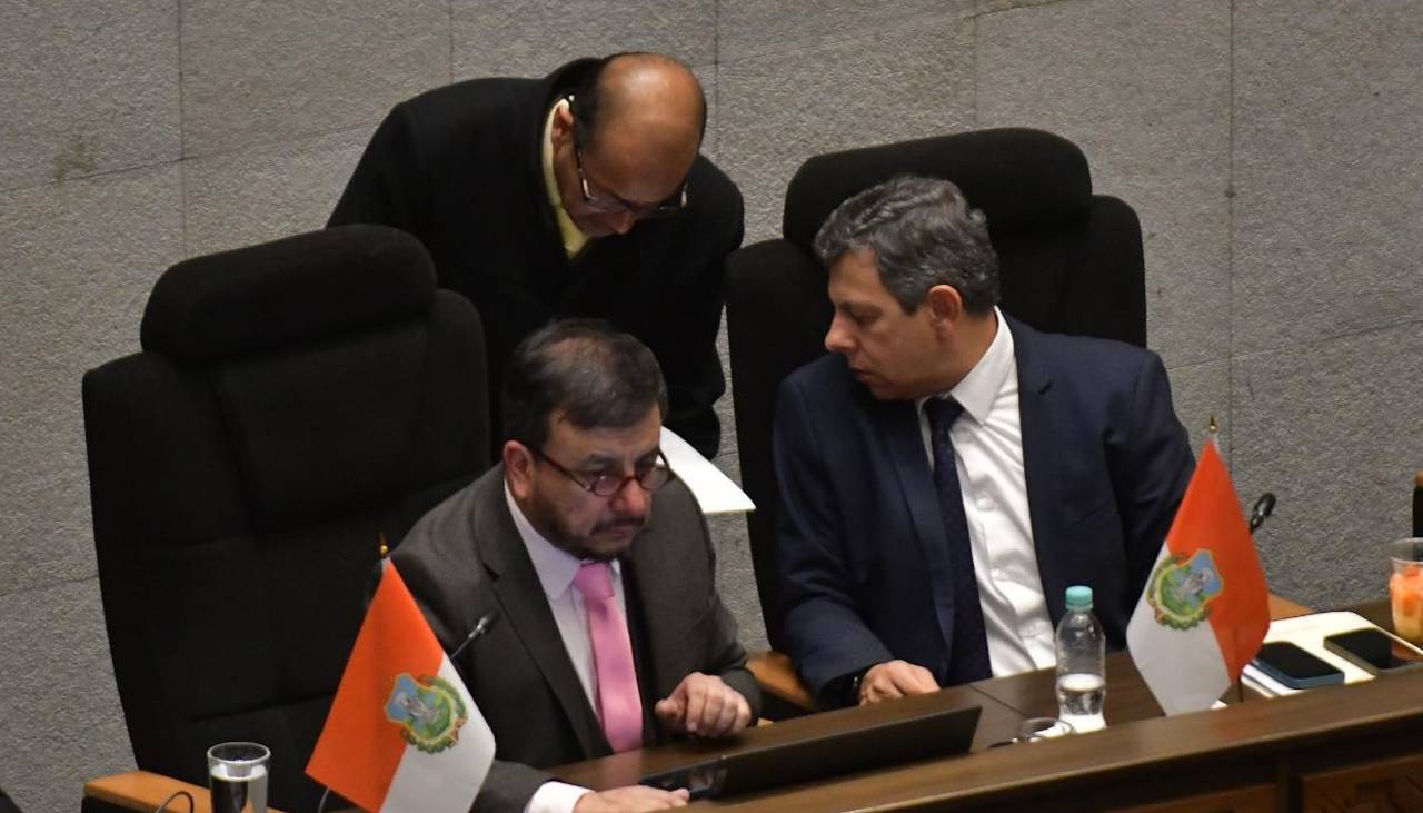 Medinaceli: Contrato con Trafigura viene de la anterior gestión y se mantuvo para evitar conflictos legales