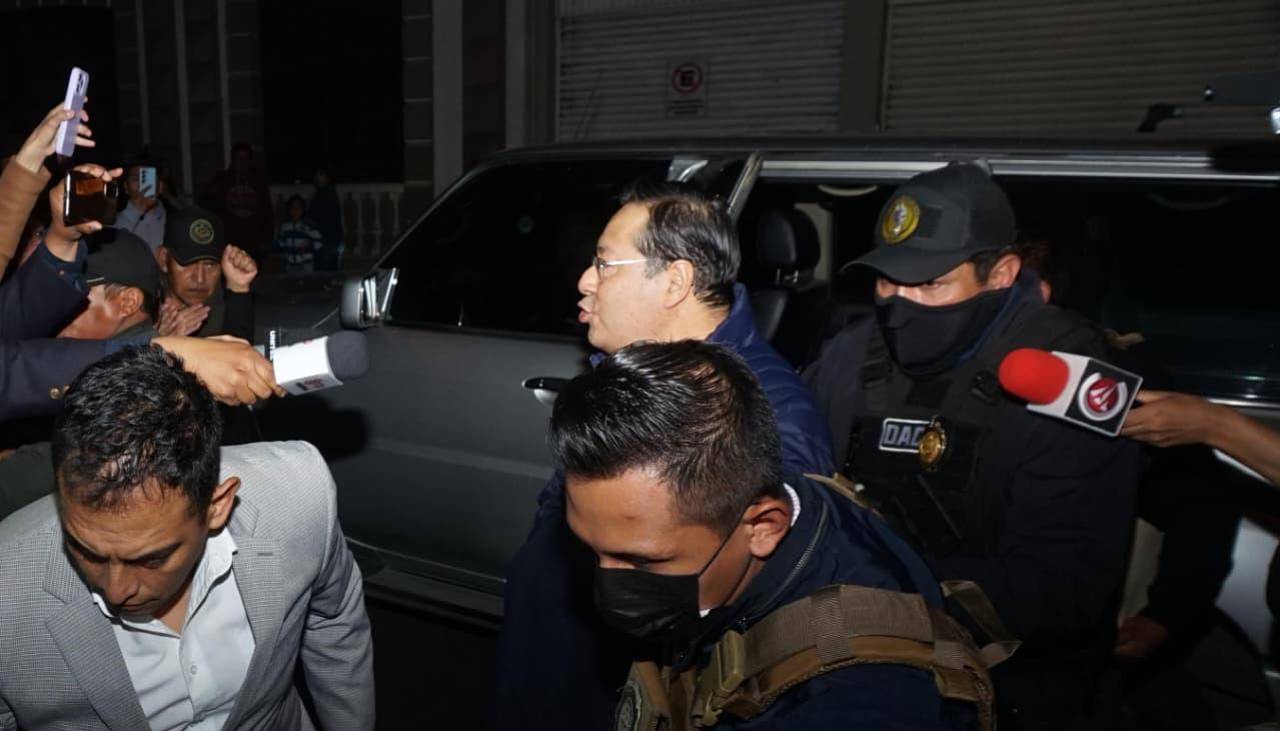 “Se encuentra en buena condición de salud”: El expresidente Arce pasó su primera noche en el penal de San Pedro