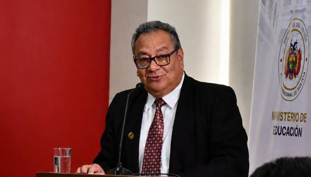 ¿Cómo se definirá el calendario escolar 2027?: Mira lo que respondió el ministro de Educación