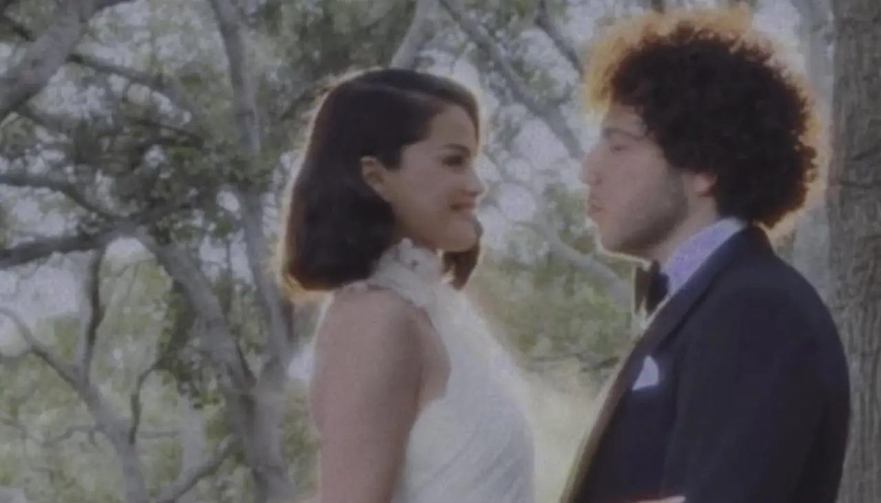 Fotos: La cantante Selena Gómez y el productor Benny Blanco se casan en California
