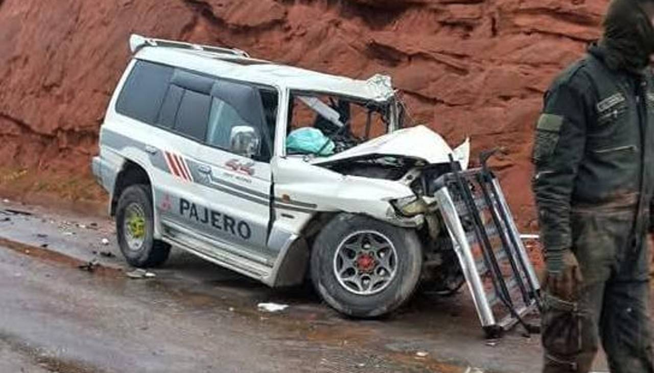 Muertes en carreteras: Los conductores beben alcohol después de pasar los controles, dice jefe policial de Uyuni