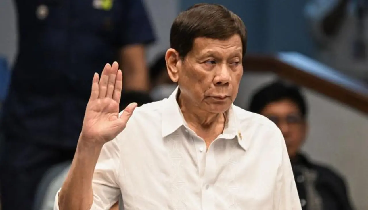 Trasladan a La Haya al expresidente filipino Duterte, detenido por crímenes contra la humanidad