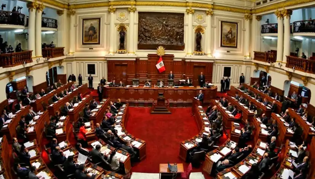 El nuevo Senado de Perú tendrá un equilibrio de agrupaciones de derecha e izquierda