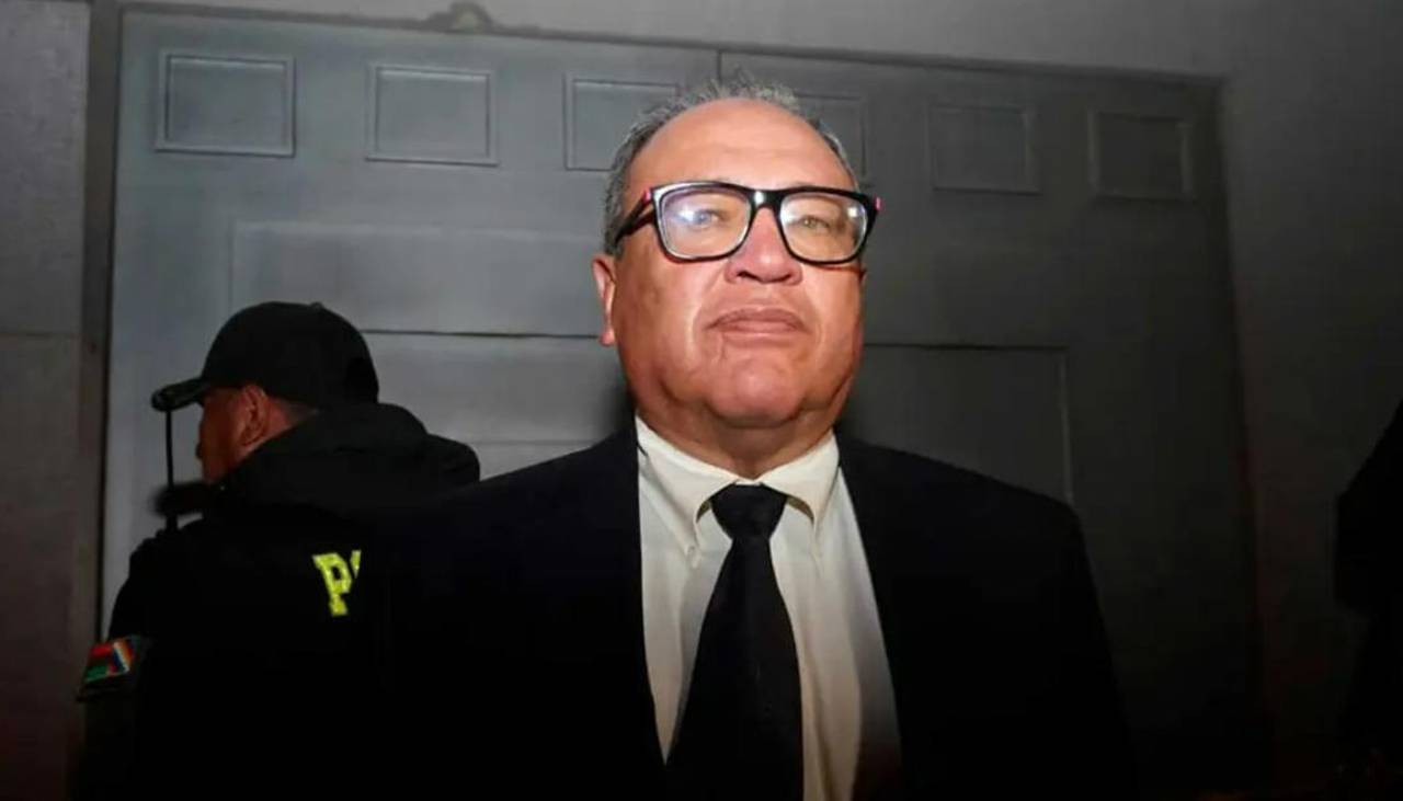 Ministro de Minería se presenta ante el Senado para rendir informe oral sobre concesiones y contratos