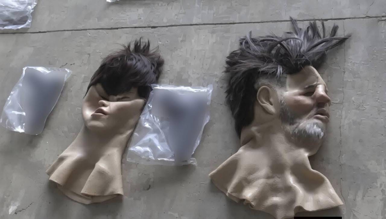 Hallan máscaras hiperrealistas durante operativos en inmuebles vinculados a Sebastián Marset