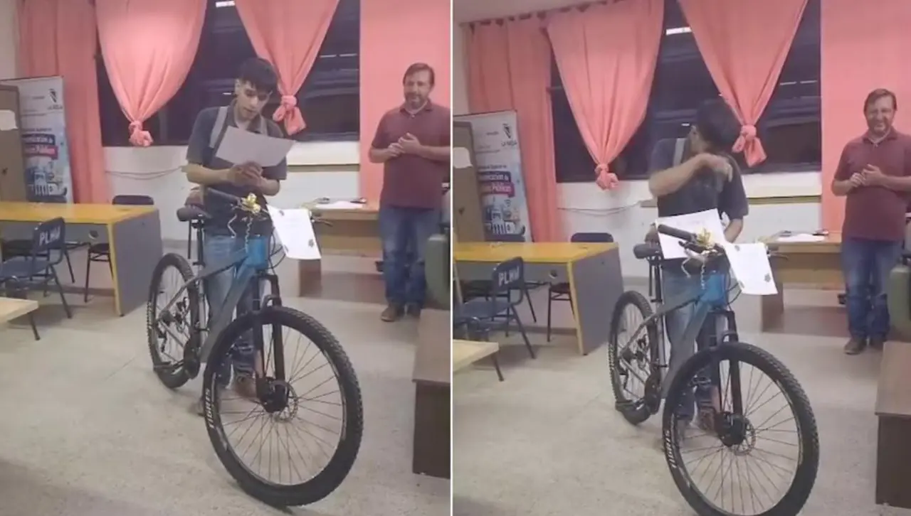 La emotiva sorpresa que recibió un joven que recorría 16 km al día en bicicleta para llegar a clases