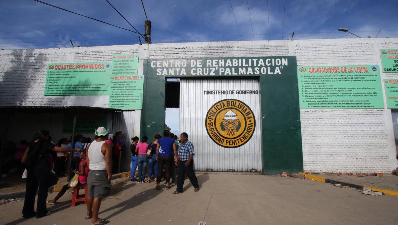 Régimen Penitenciario señala a la Gobernación cruceña por retraso en el pago a empresa que provee alimentos a reclusos