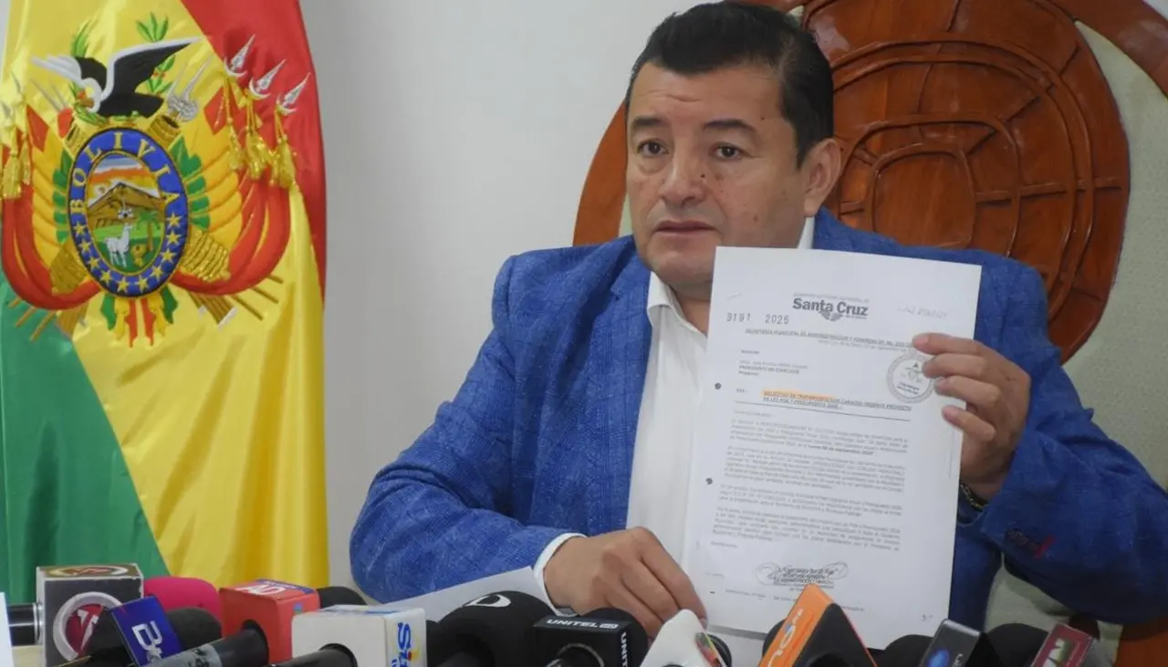 Vocero de la Alcaldía dice que auto constitucional deja sin efecto el arraigo contra Jhonny Fernández