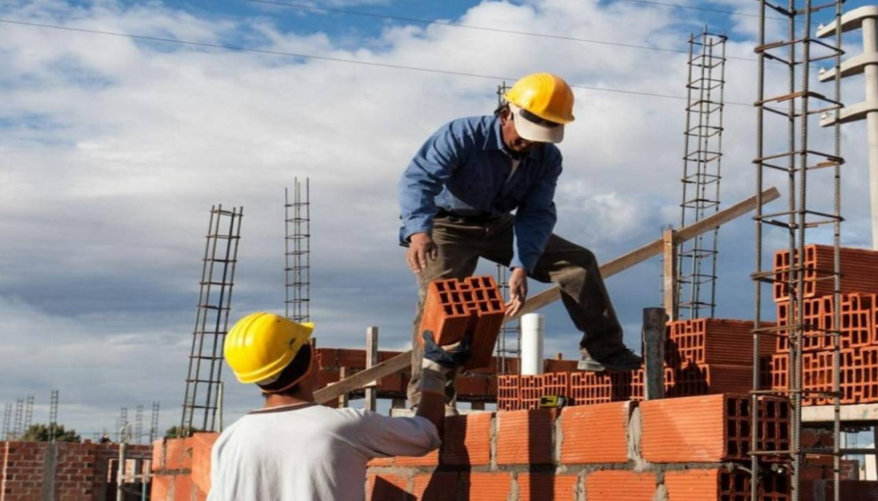 En menos de 24 horas, un albañil y un pintor murieron al caer de construcciones en La Paz y El Alto