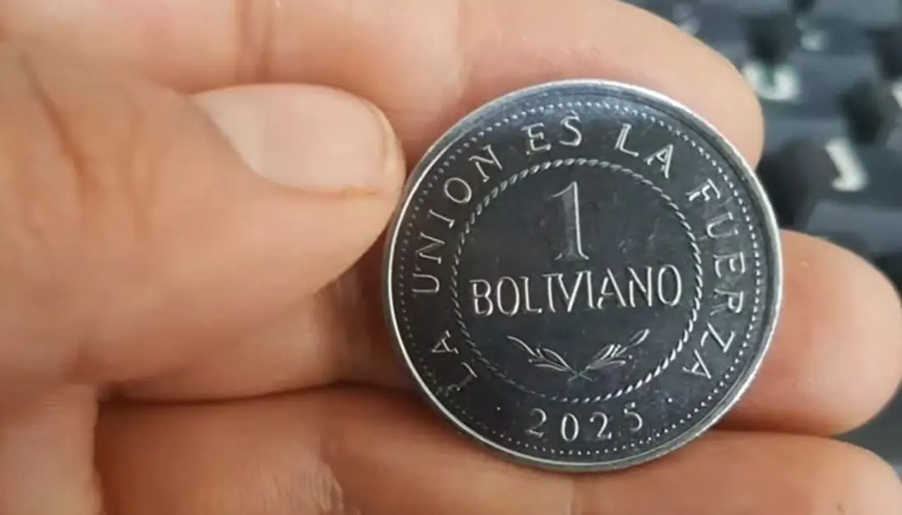 Así son las nuevas monedas de Bs 1 que el BCB puso en circulación