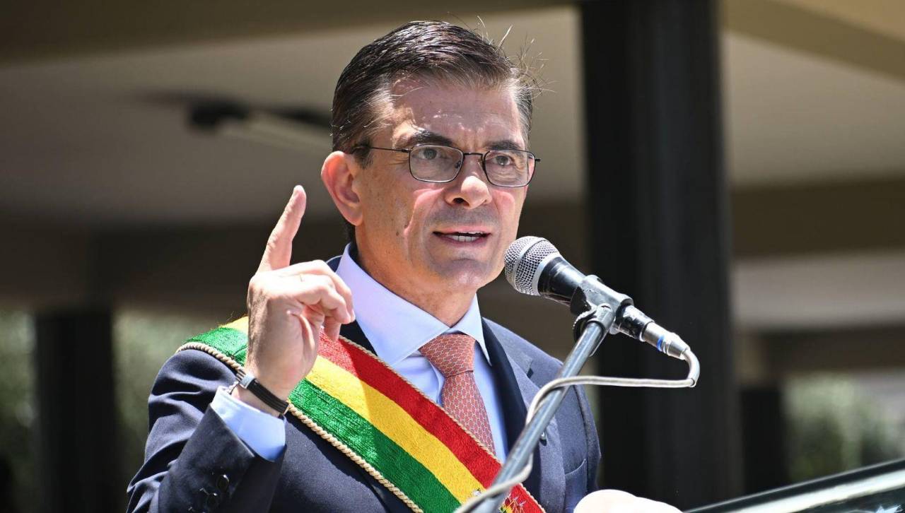 La cuenta oficial de Facebook del presidente Rodrigo Paz figura como no disponible