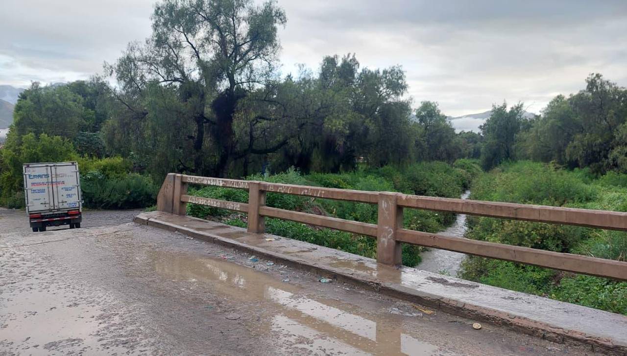 Hombre es hallado sin vida tras caer a un río cuando transitaba en su bicicleta 