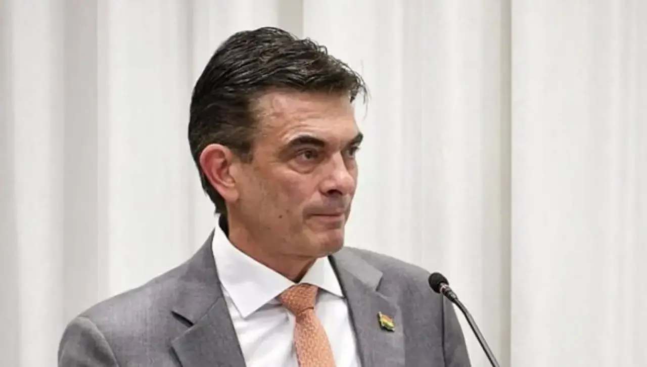 Rodrigo Paz viajará a EEUU este viernes en un vuelo comercial, según Oficina Presidencial