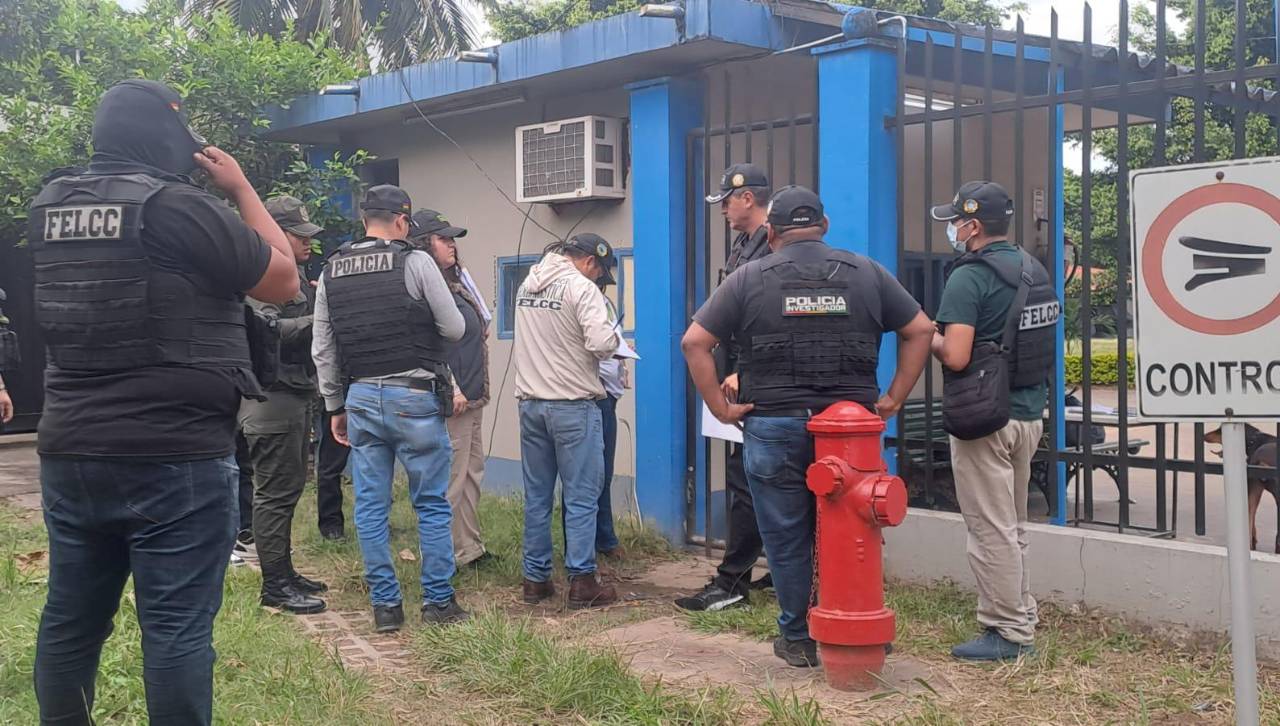 Dictan 60 días de detención preventiva a militar de la FAB acusado del robo de alas de avioneta 