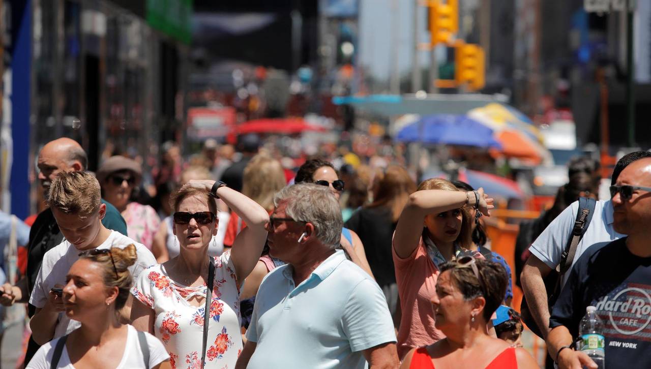 Fuerte ola de calor afectará a EEUU mientras la nación celebra 250 años