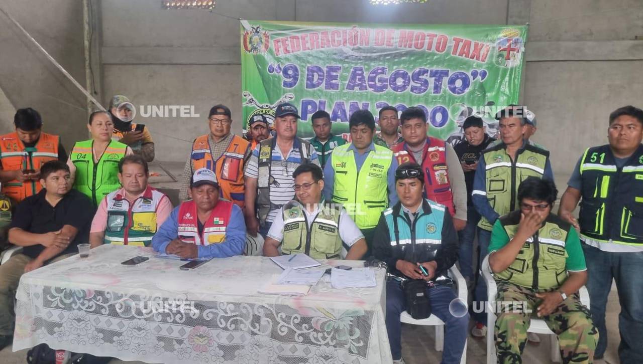 Mototaxistas de Santa Cruz anuncian paro indefinido con bloqueo de carreteras desde el 5 de mayo