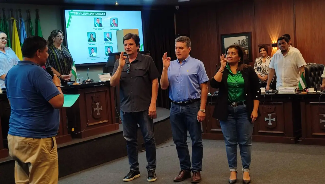 La Asamblea Legislativa Departamental de Santa Cruz eligió los cargos vacantes dentro de la directiva 