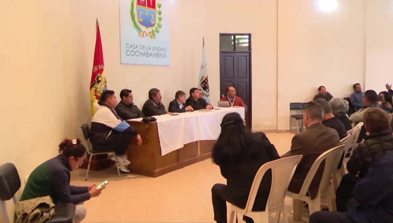 Cívicos a nivel nacional se reunirán este miércoles en Cochabamba para tratar el 50-50 y el decreto del diésel